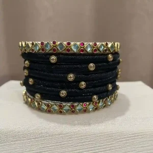 অরা-ব্ল্যাক লাক্সারি কালেকশন