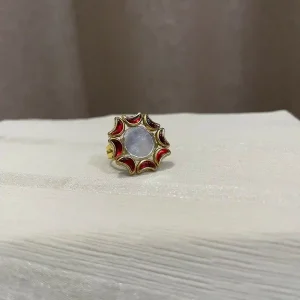 ক্রিমসন গ্লো ফিংগার রিং