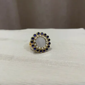 এথনিক ব্লু ফিঙ্গার রিং